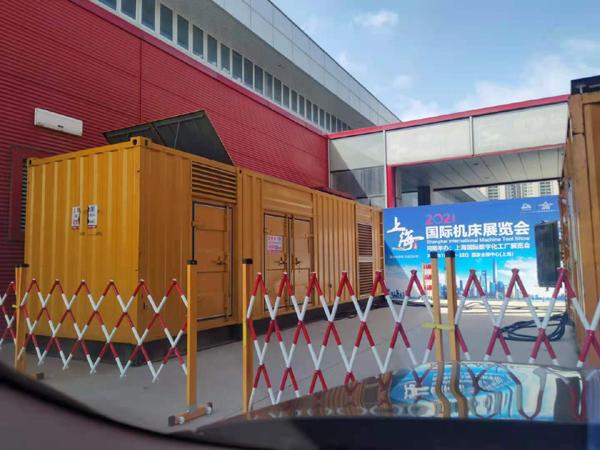巩留发电车出租-发电机无电压或电压太低怎么办？
